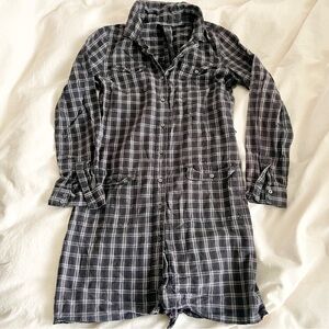 BANANA REPUBLIC Plaid Flannel Long Sleeve Belted Shirt Dress Women's Size 6 Gray